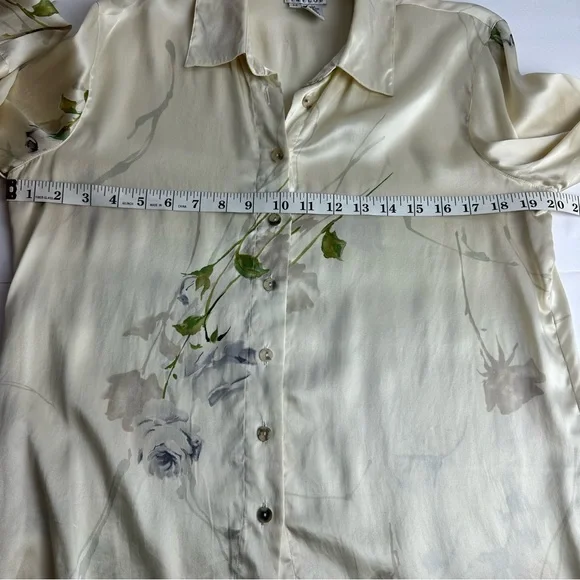 Vintage 100% Silk Blouse Women’s Medium Button Up Shirt Allison Taylor Floral - Picture 3 of 7